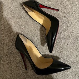 Christian Louboutin So Kate
